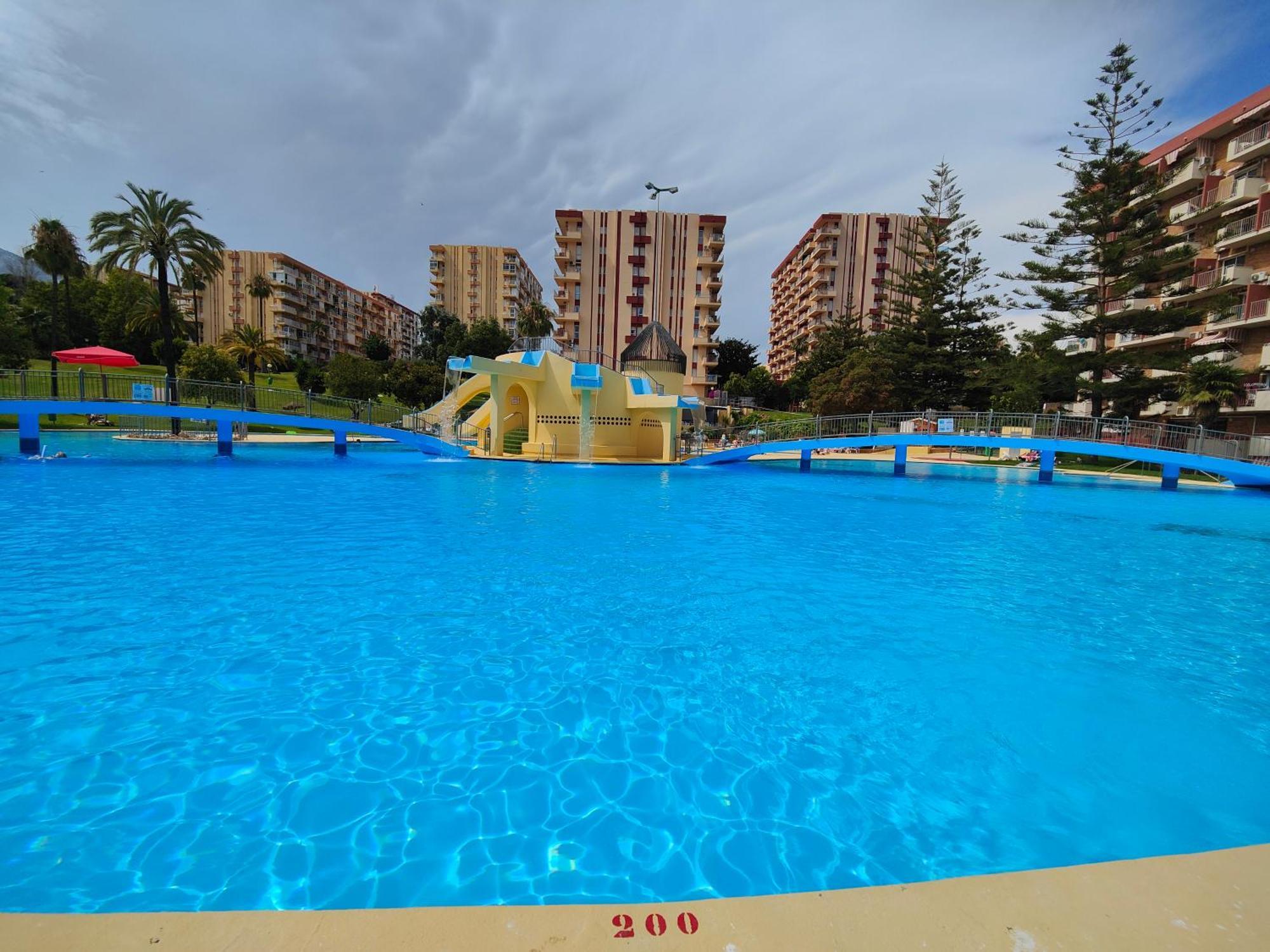 Apartamento Entero, Enormes Piscinas, Terraza Y Playa เบนัลมาเดนา ภายนอก รูปภาพ